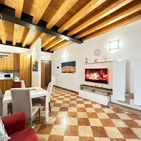 Imperial Home Mazzini Centro Verona 1 מראה חיצוני תמונה