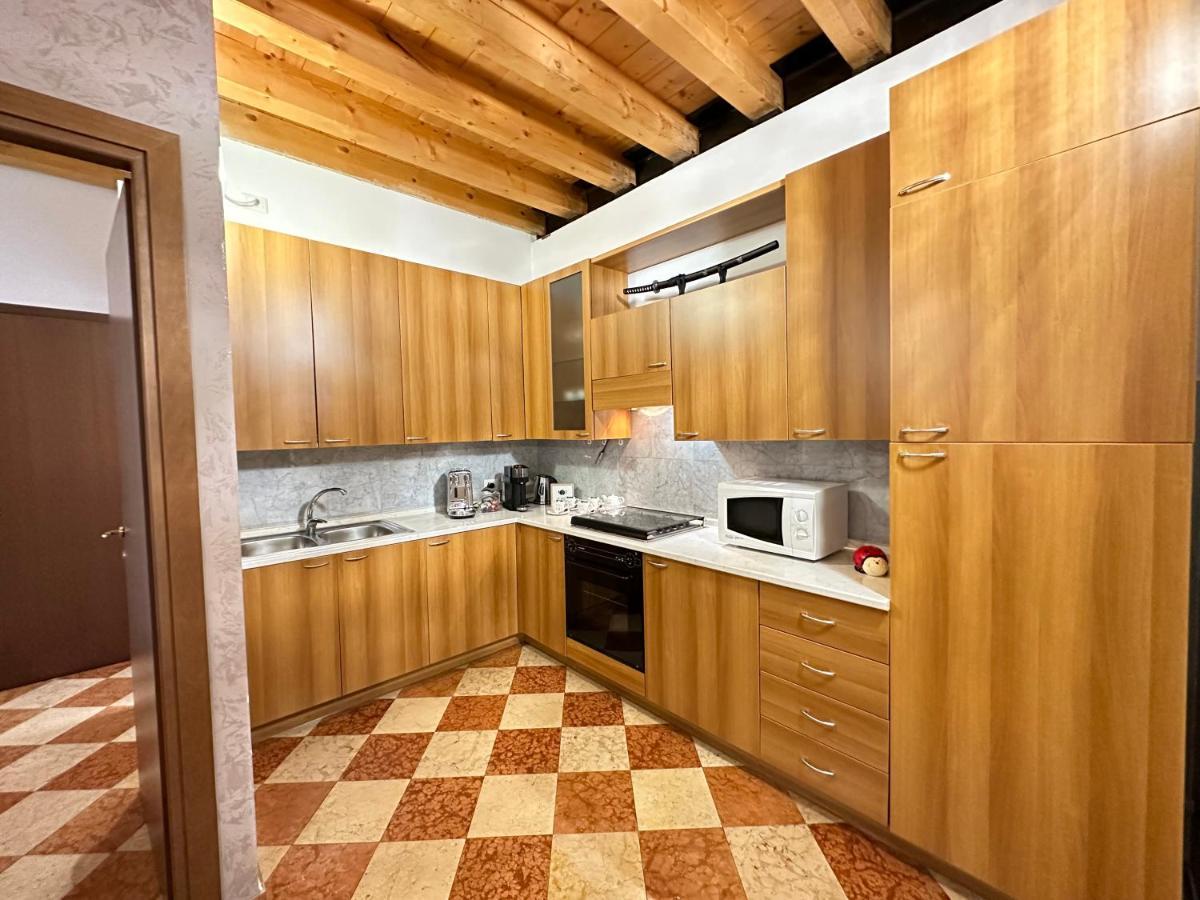 Imperial Home Mazzini Centro Verona 1 מראה חיצוני תמונה